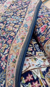 Seitenkanten maschinell ketteln: ohne Fransen, mit klar definierter Seitenkante